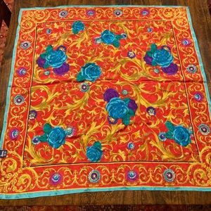 Vintage Honey Japan - 100% Silk Scarf